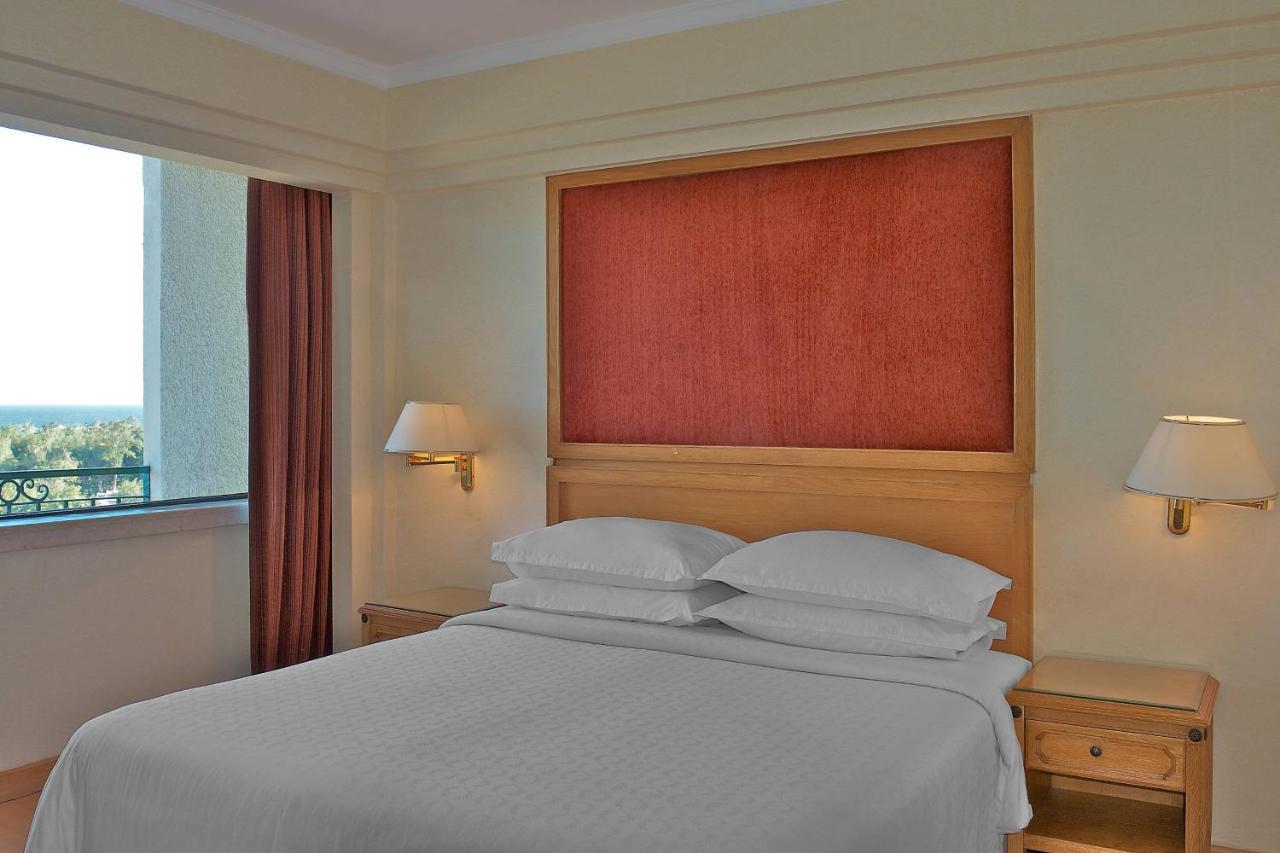 Sheraton Montazah Hotel Alexandria Exterior photo A bedroom at the hotel