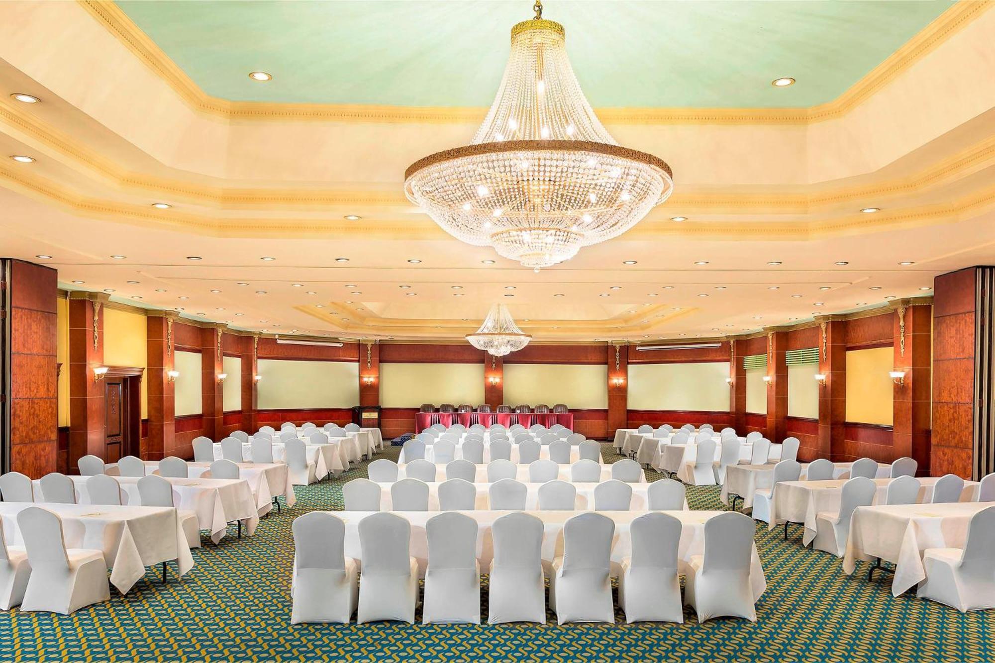 Sheraton Montazah Hotel Alexandria Exterior photo The ballroom